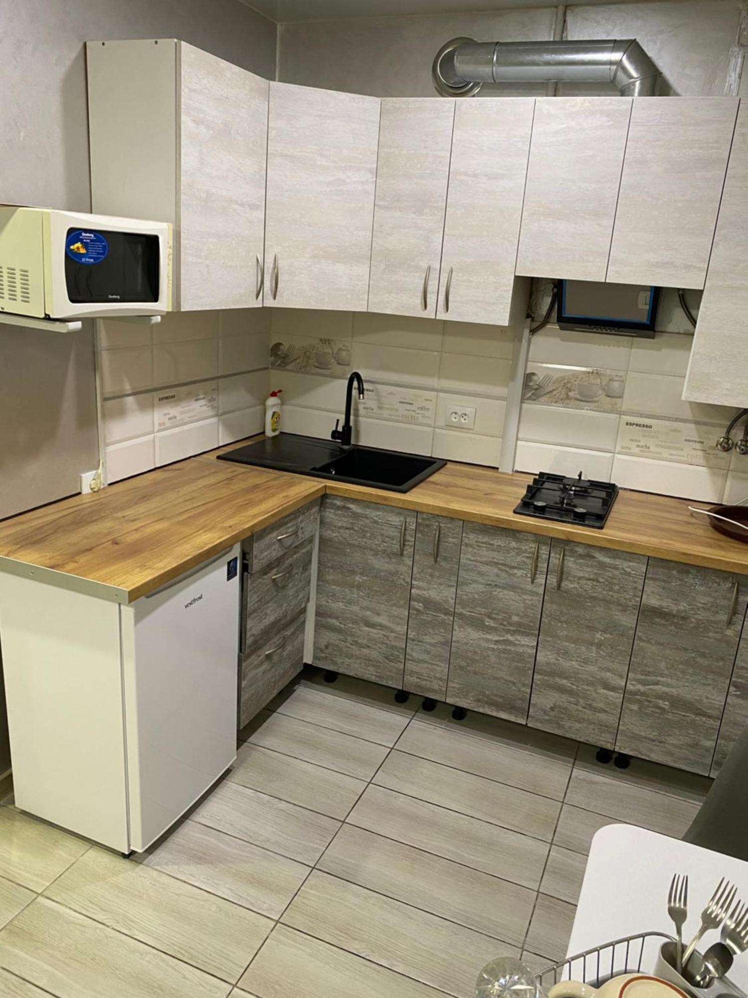 Apartments Апартамент Рабочая 81, Кирова Kirova Dnipro Ngoại thất bức ảnh